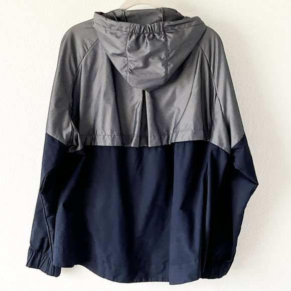 NIKE Womens Two Tone Blue Sports Windrunner Jacket with Hood Size XL - Picture 5 of 12